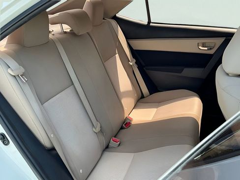 Used 2014 Toyota Corolla LE image 17