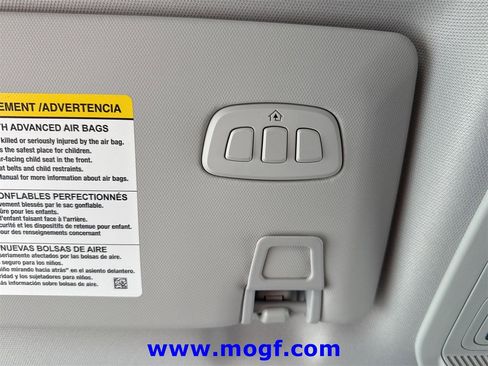 Certified 2025 Ford Mustang Mach-E Premium image 8