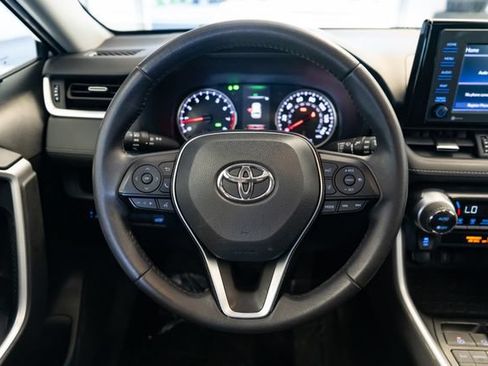 Used 2021 Toyota RAV4 XLE Premium AWD/4WD image 14