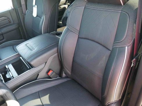 New 2026 RAM 3500 Limited image 40