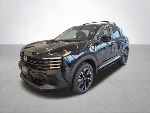 New 2026 Nissan Kicks SV w/ Cold Weather Package image 2