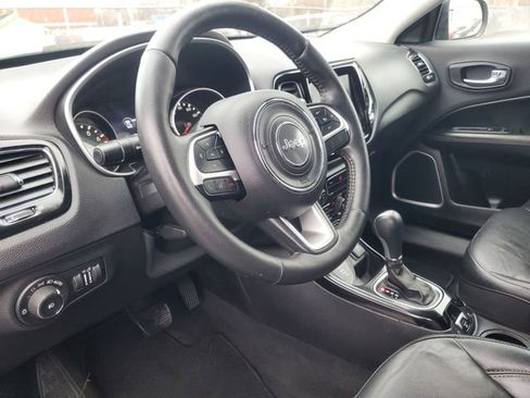 Used 2019 Jeep Compass Limited image 15