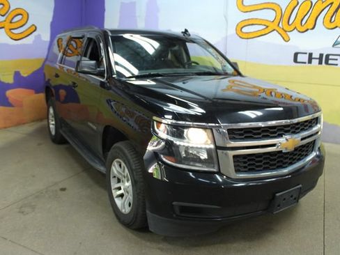 Used 2019 Chevrolet Tahoe LS AWD/4WD image 2