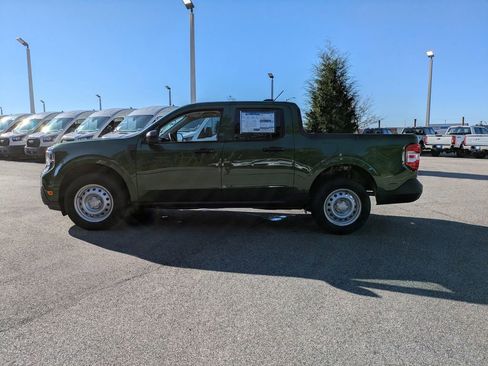 New 2025 Ford Maverick XL image 7