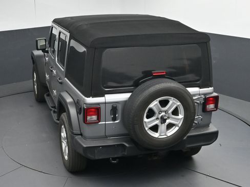 Used 2019 Jeep Wrangler Unlimited Sport S image 36