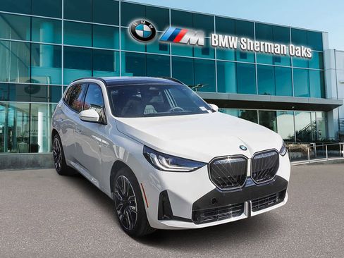 New 2026 BMW X3 xDrive30 w/ M Sport Package image 3