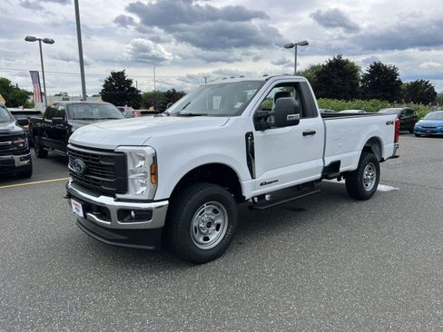 New 2026 Ford F350 XL w/ XL Chrome Package AWD/4WD image 3