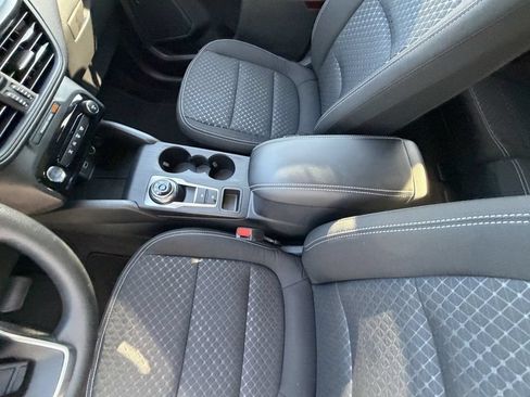 Used 2026 Ford Escape Active w/ Tech Pack #1 FWD image 18