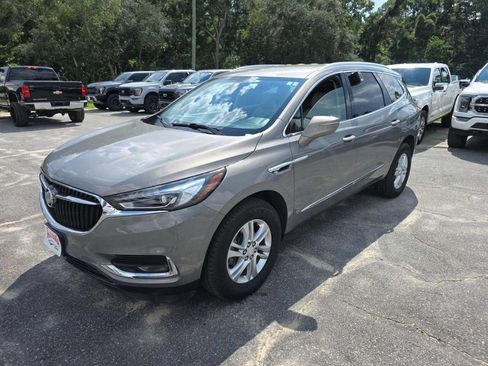 Used 2019 Buick Enclave Premium FWD image 1