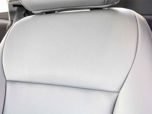 New 2026 Ford F250 XL w/ XL Chrome Package image 35