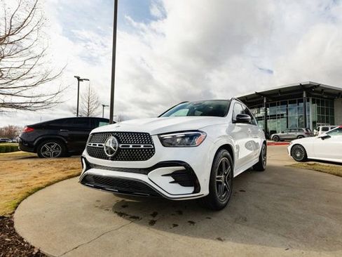 Certified 2024 Mercedes-Benz GLE 450e 4MATIC image 11