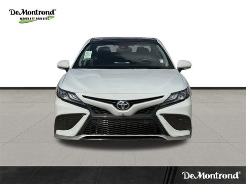 Used 2022 Toyota Camry XSE image 2