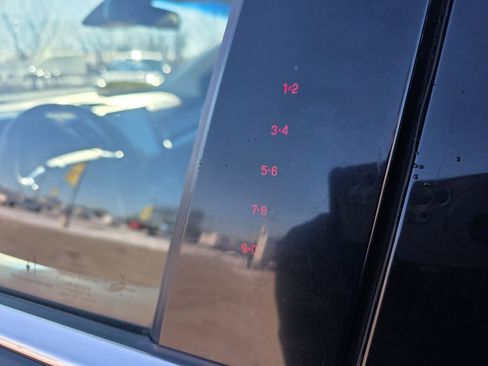 Used 2022 Ford Edge Titanium w/ Equipment Group 301A AWD/4WD image 23