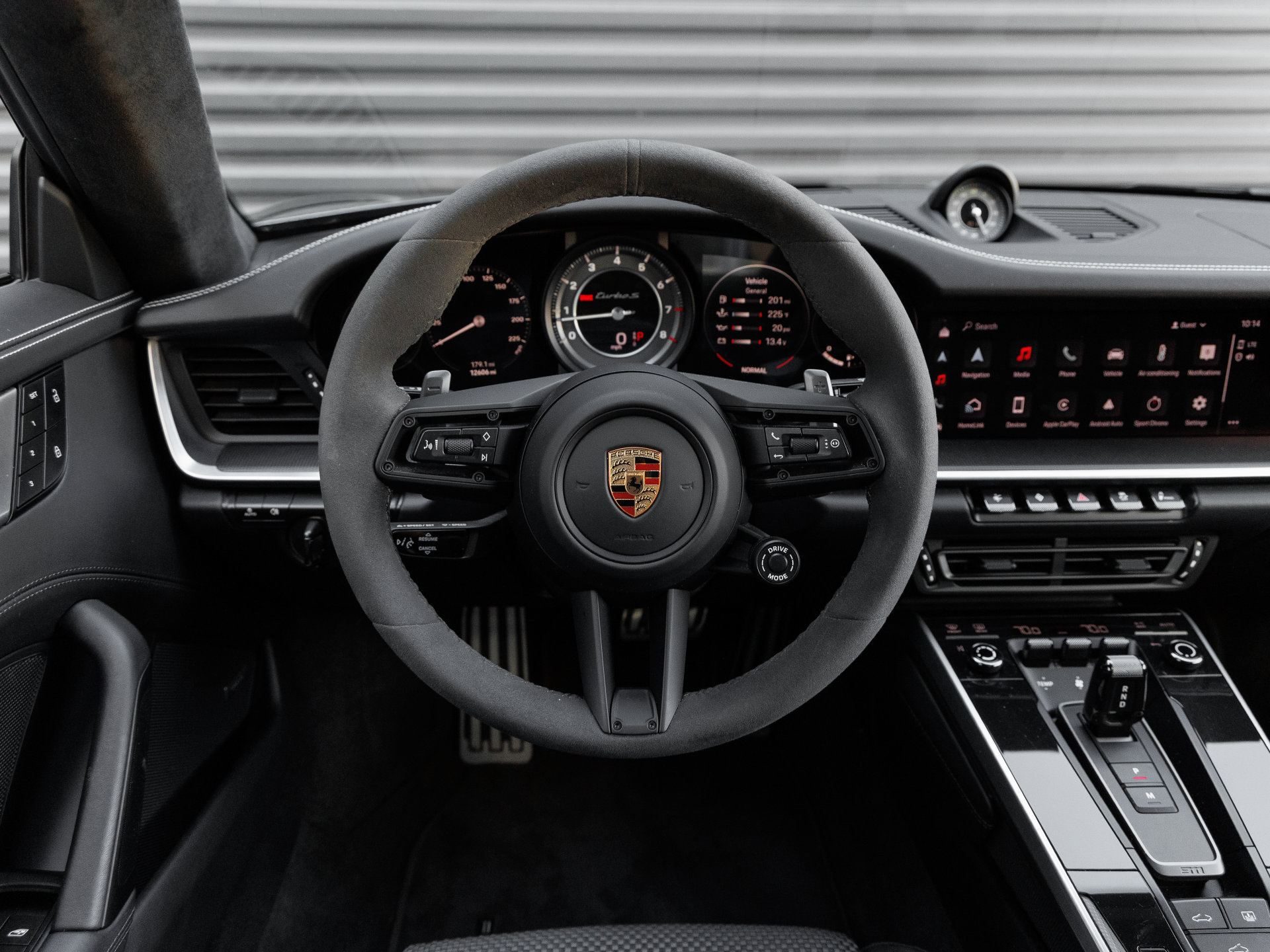 Certified 2024 Porsche 911 Turbo S AWD/4WD image 19