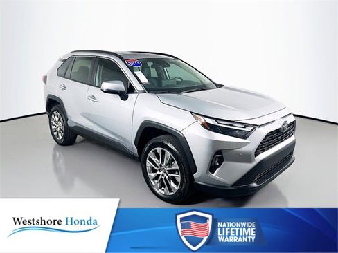 Used 2023 Toyota RAV4 XLE Premium image 1