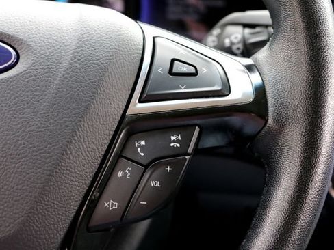 Used 2024 Ford Edge SEL AWD/4WD image 12