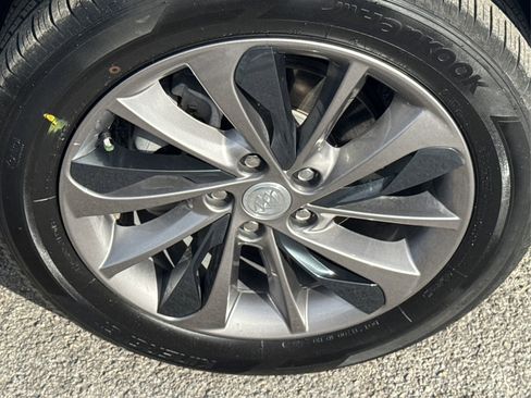 Used 2023 Buick Encore GX Select w/ Sport Touring Package image 15