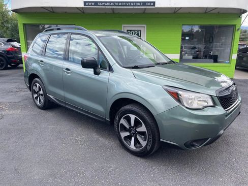 Used 2017 Subaru Forester 2.5i w/ Alloy Wheel Package AWD/4WD image 2