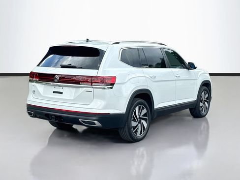 Used 2025 Volkswagen Atlas SEL AWD/4WD image 8