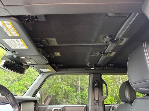 Used 2025 Ford Bronco Outer Banks AWD/4WD image 14