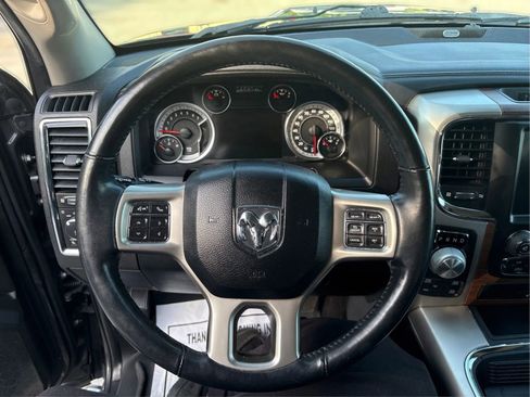 Used 2017 RAM 1500 Laramie w/ Convenience Group AWD/4WD image 21