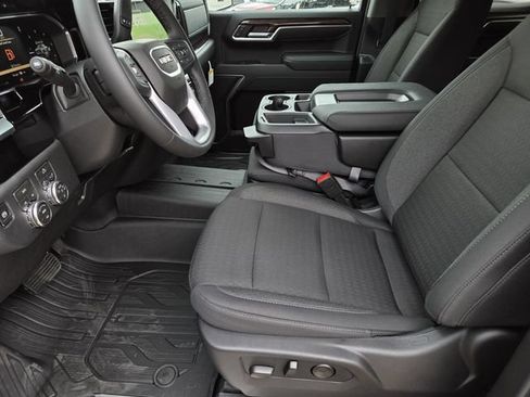 New 2026 GMC Sierra 1500 Elevation w/ Elevation Select Package AWD/4WD image 27