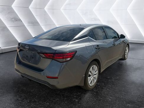 Used 2025 Nissan Sentra S FWD image 4