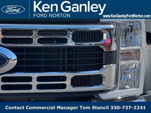 New 2026 Ford F550 4x4 Crew Cab image 5