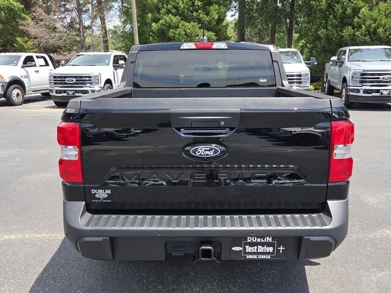 Used 2025 Ford Maverick XLT w/ XLT Luxury Package FWD image 13