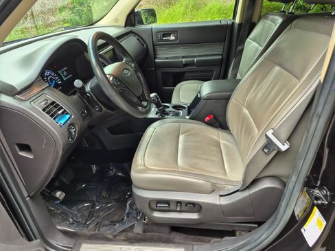 Used 2019 Ford Flex Limited w/ Limited Appearance Package AWD/4WD image 22