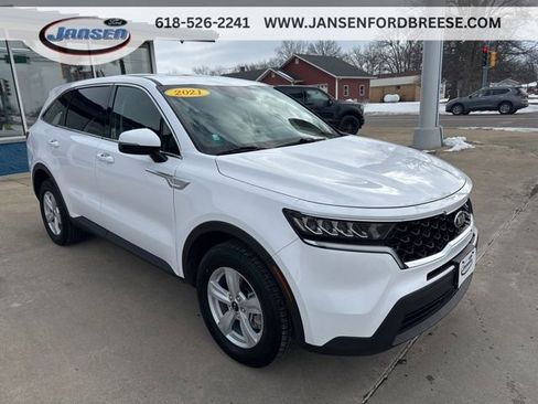 Used 2021 Kia Sorento LX image 1