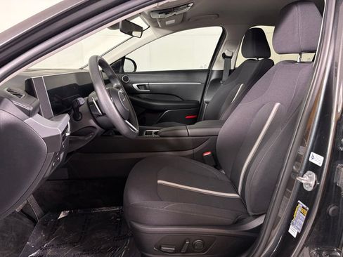 Used 2025 Hyundai Sonata SEL FWD image 15