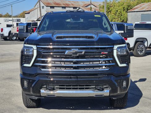 New 2025 Chevrolet Silverado 2500 LT w/ Z71 Chrome Sport Edition image 2