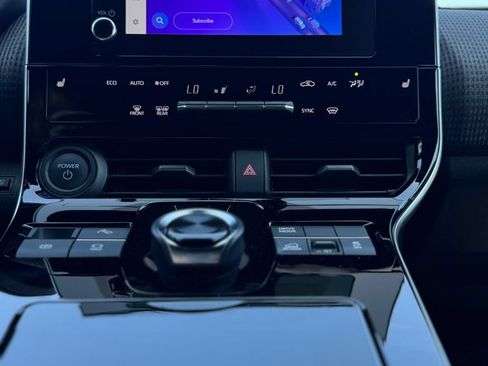 Certified 2023 Subaru Solterra AWD image 18