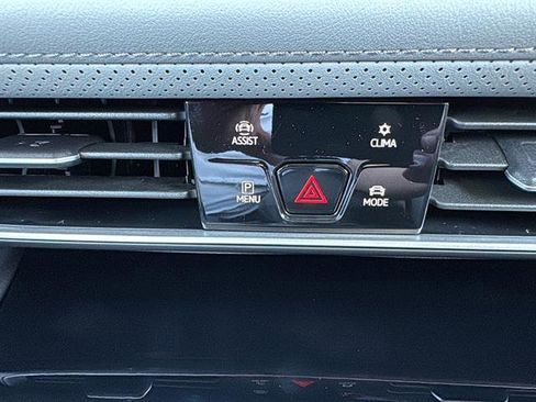 New 2026 Volkswagen Atlas Peak Edition AWD/4WD image 24
