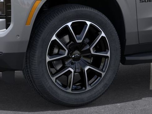 New 2026 Chevrolet Suburban RST w/ Advanced Technology Package AWD/4WD image 9