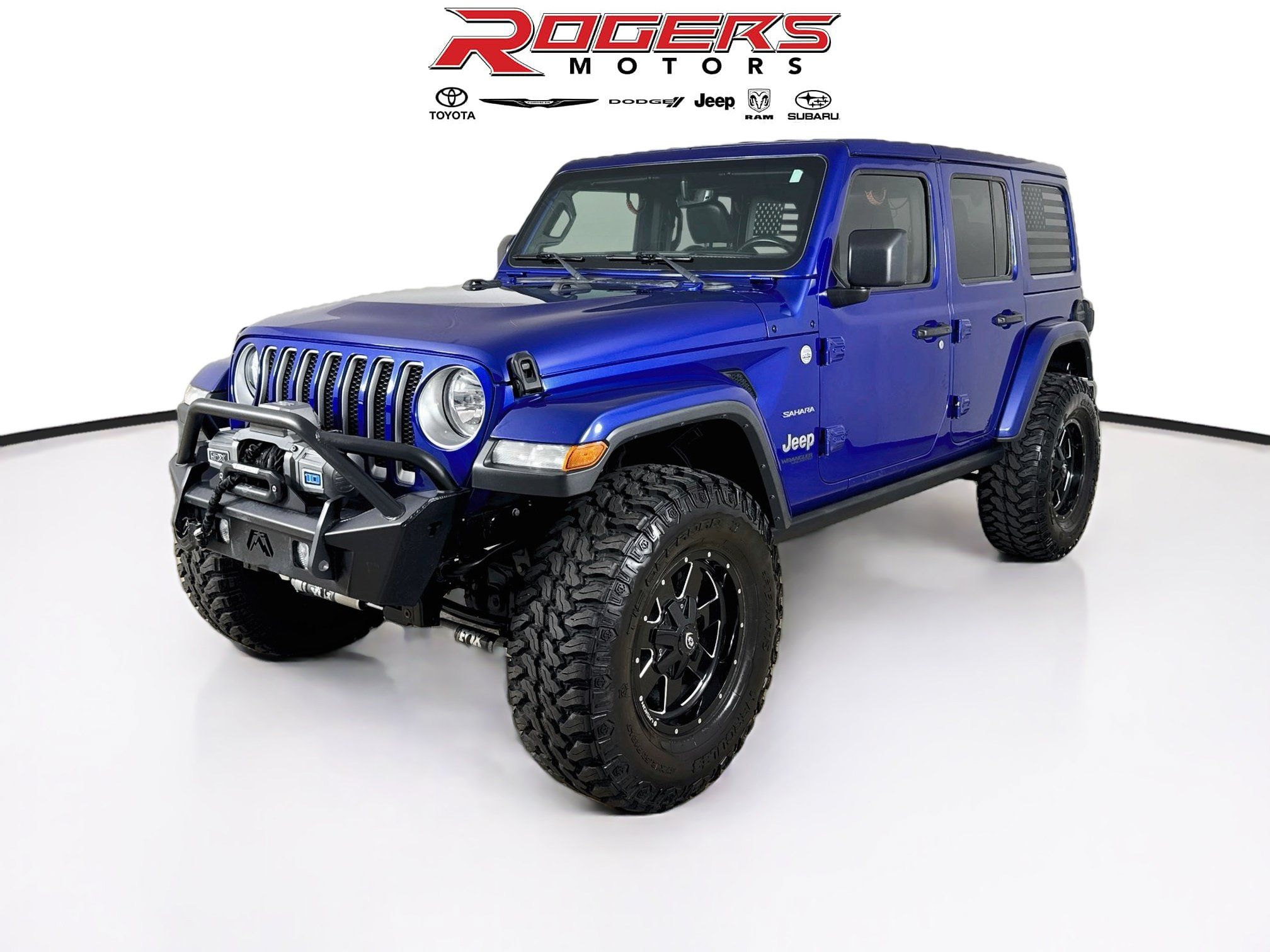 Used 2018 Jeep Wrangler Unlimited Sahara AWD/4WD image 3