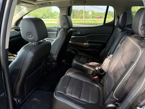 Used 2017 GMC Acadia Denali AWD/4WD image 26