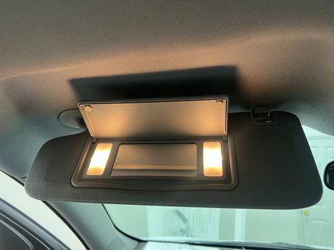 Used 2022 Chevrolet Malibu LT image 43