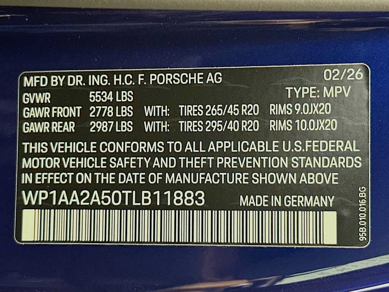 Used 2026 Porsche Macan AWD/4WD image 33