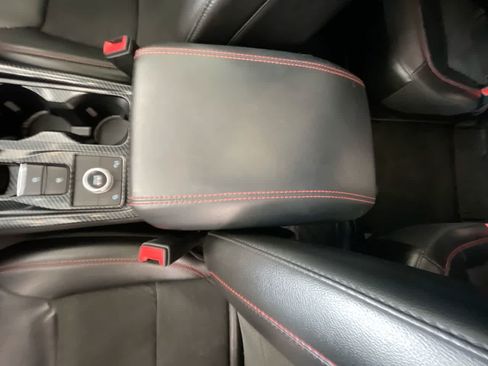 Used 2022 Ford Explorer ST-Line AWD/4WD image 21