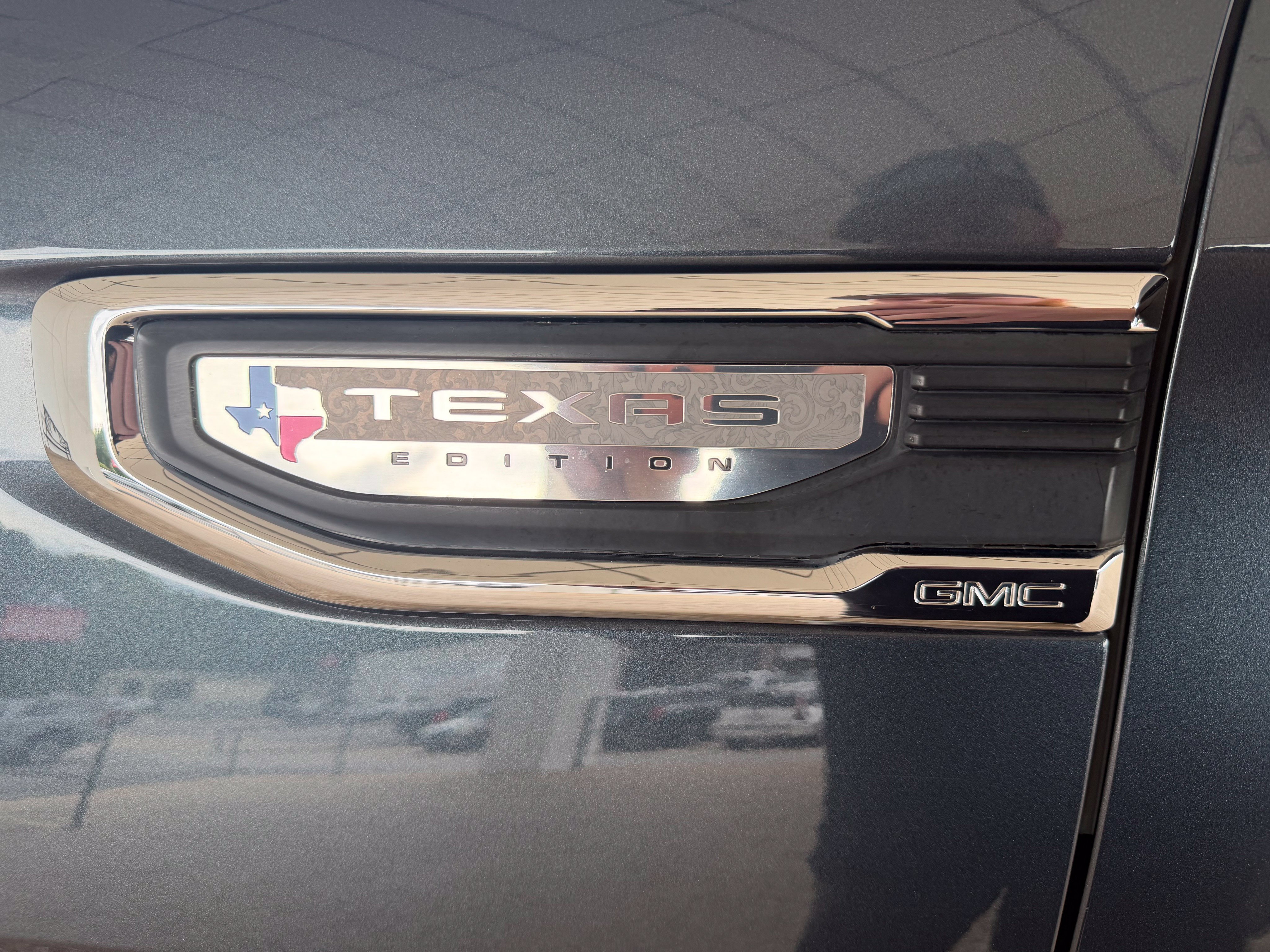 Used 2021 GMC Sierra 1500 SLT AWD/4WD image 24