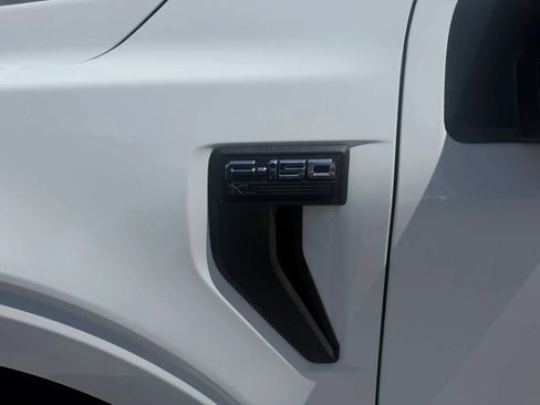 Used 2021 Ford F150 XL w/ XL Power Equipment Group AWD/4WD image 8