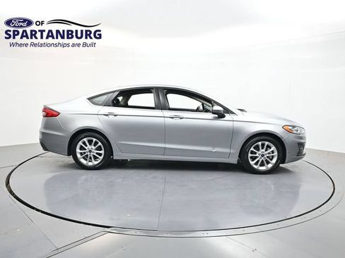 Certified 2020 Ford Fusion SE FWD image 8