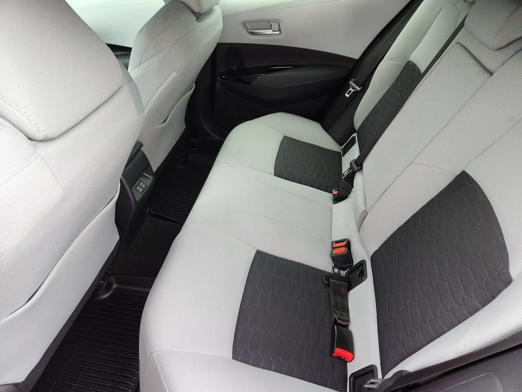 Used 2025 Toyota Corolla SE FWD image 28