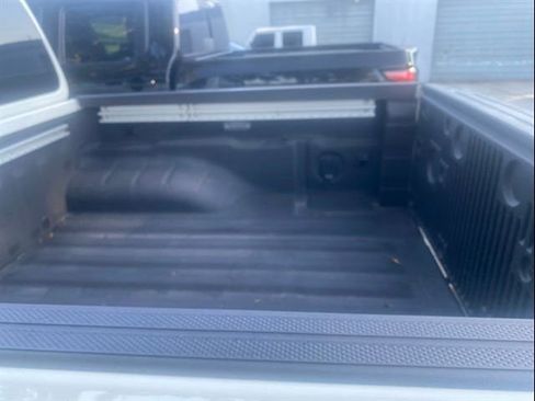 Certified 2025 Nissan Frontier SV w/ SV Convenience Package RWD image 5