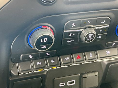 Used 2022 Chevrolet Silverado 1500 RST w/ Redline Edition image 19