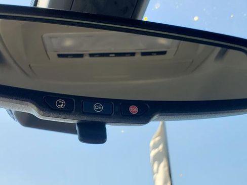 Used 2018 Chevrolet Colorado LT w/ LT Convenience Package image 26