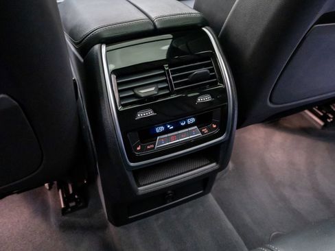 Used 2019 BMW X5 xDrive40i w/ M Sport Package AWD/4WD image 20