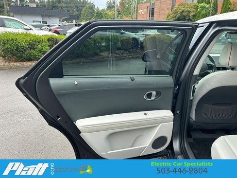 Used 2023 Hyundai Ioniq 5 Limited AWD/4WD image 29